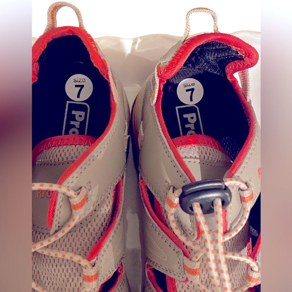 Women’s New Propet Piper beige / coral athleisure breathable tennis shoes size 7 - Picture 6 of 9